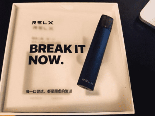 水润人间，清凉一瞬—RELX悦刻五代「人间凉白开」口味深度体验