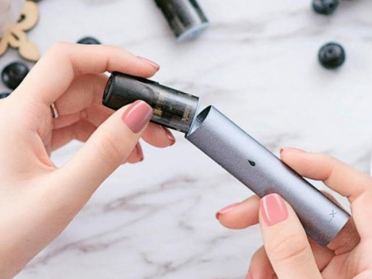 悦刻烟弹香芋冰淇淋口味评测，一口冰爽，丝滑入魂的味觉盛宴