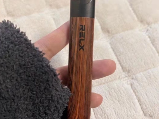 悦刻贵还是yooz贵?新手选哪个合适? 悦刻贵还是yooz贵?新手选哪个合适?